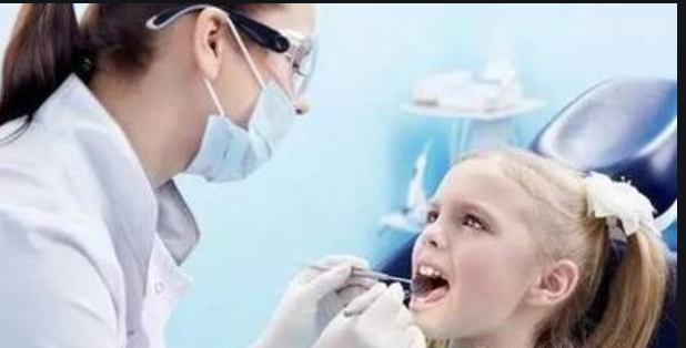 口腔中的傳染細菌